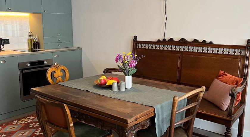 Le Baumann Concept: Appartement De Charme Dans Un Monument Historique Colmar Exteriör bild